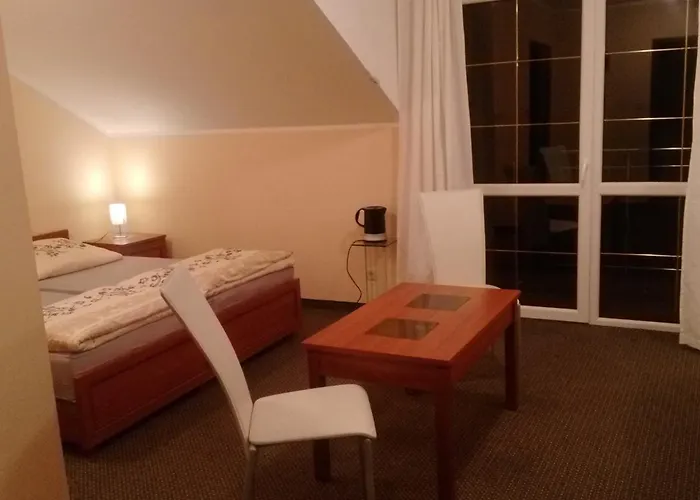 Dw Fantazja 3* 科沃布热格