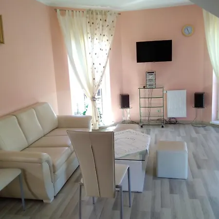 Dw Fantazja Bed & Breakfast